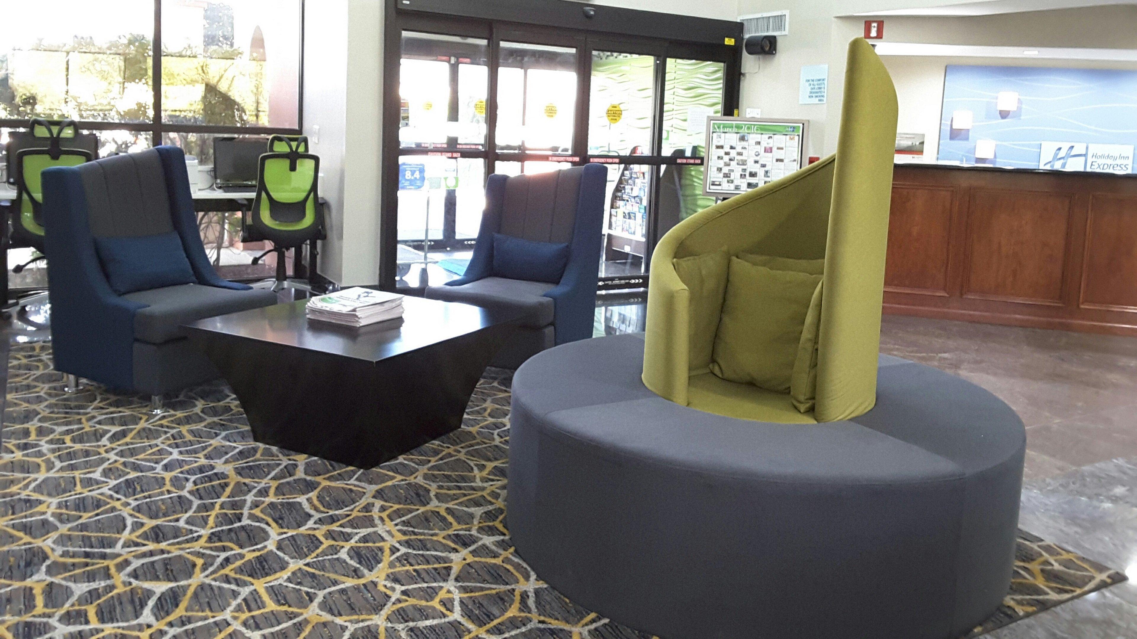 Holiday Inn Express Hotel & Suites Lawrenceville By Ihg Экстерьер фото