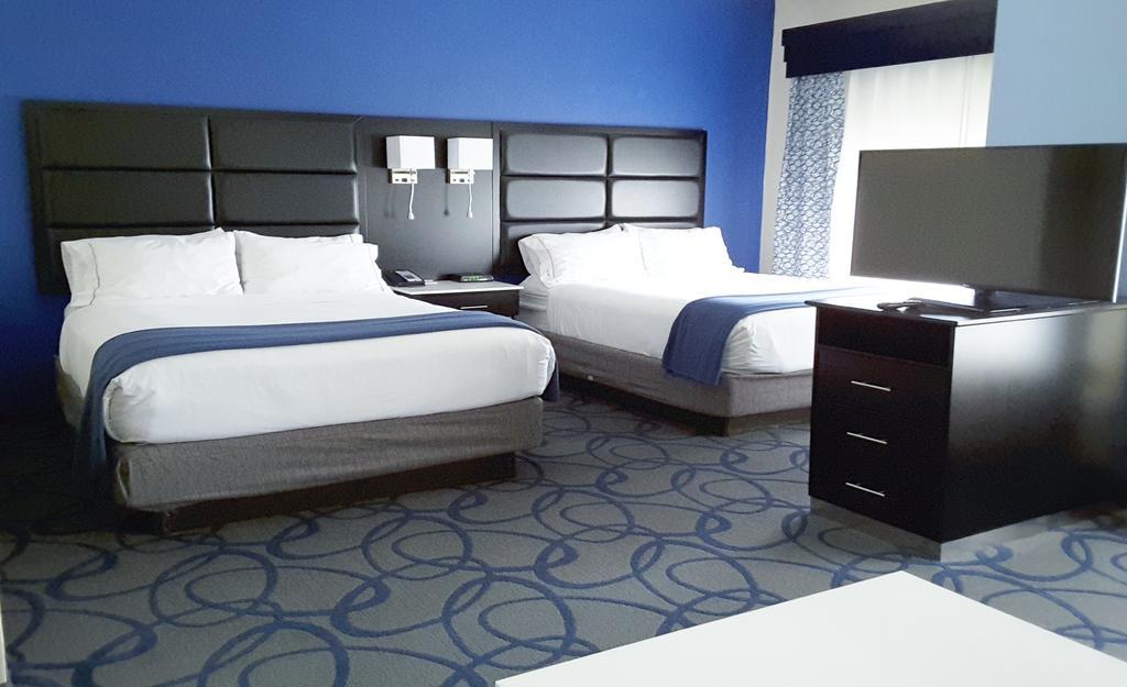 Holiday Inn Express Hotel & Suites Lawrenceville By Ihg Экстерьер фото