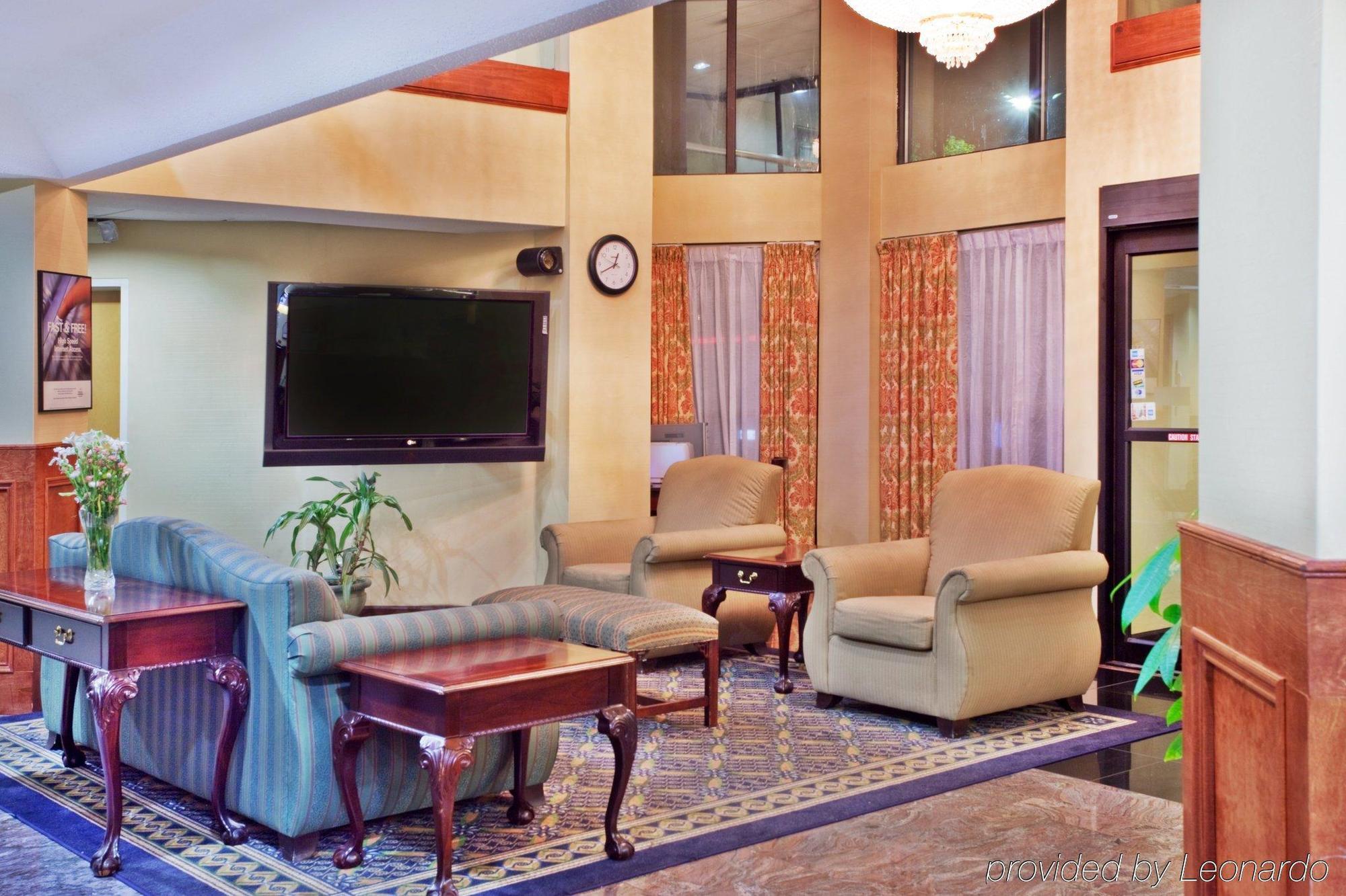 Holiday Inn Express Hotel & Suites Lawrenceville By Ihg Экстерьер фото