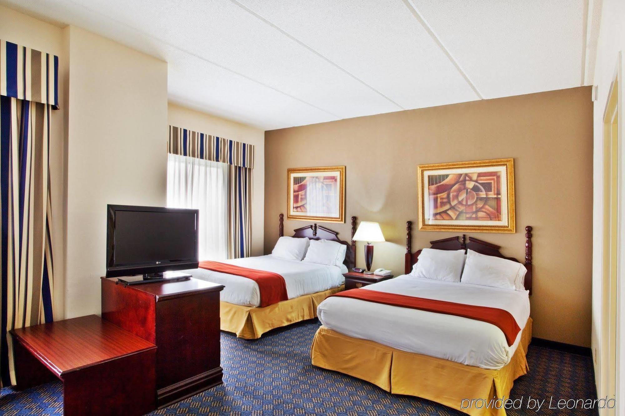 Holiday Inn Express Hotel & Suites Lawrenceville, An Ihg Hotel Экстерьер фото